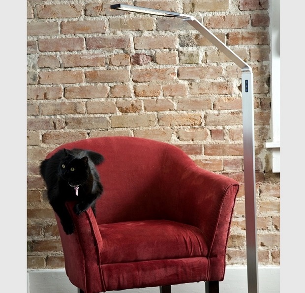 Industrial floor lamp